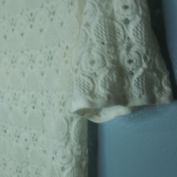 Loft white crocheted lace short sleeve top - Picture 4 of 10